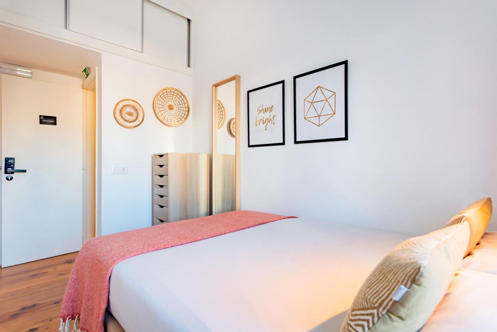 Guest Inn 1 Boutique House Lisbon Bilik gambar